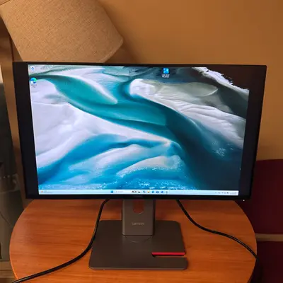 Lenovo ThinkVision P24QD-40 23.8" QHD 2560x1440 IPS Borderless Office PC Monitor - Thumbnail 10