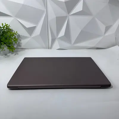 LG gram Pro 17" 2.5K Touch Laptop, Core Ultra 7, 32GB, 1TB, Windows 11 Home - Thumbnail 6