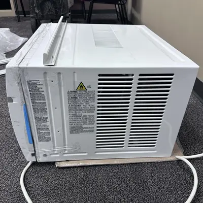 LG LW1224RD 12,000 BTU Window Air Conditioner - Thumbnail 5