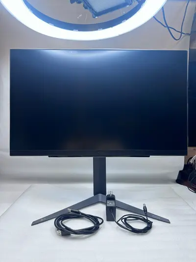 LG UltraGear 27GR83Q-B 27" QHD 2560x1440 240Hz 1ms IPS Gaming Monitor G-SYNC - Thumbnail 3