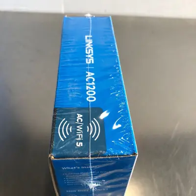 Linksys E5400 AC1200 Dual-Band Wi-Fi Router - Thumbnail 2