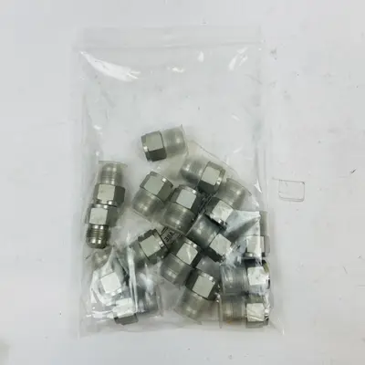 Lot of 16 DMI 2406-04-08 Hydraulic Straight Reducer Fitting - Thumbnail 3