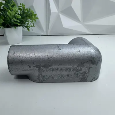 Lot of 2 Crouse-Hinds LL-57 1-1/2" Conduit Body LL Type – Aluminum - Thumbnail 3