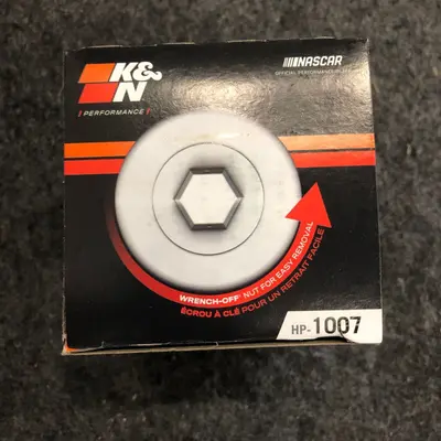Lot of 2 K&N Engineering Oil Filter HP-1007 - Thumbnail 4
