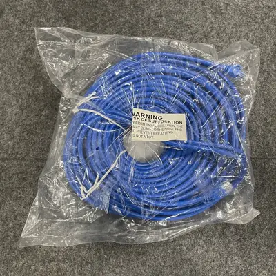Lot of 5 AvesView CAT6 UTP Ethernet Patch Cable 100ft Blue - Thumbnail 3