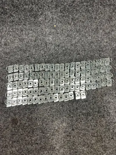 Lot Of 95 Eaton N7221 ZN Channel Nut - Thumbnail 1