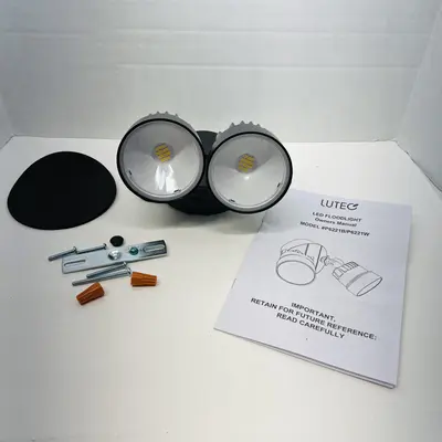 LUTEC P6221B 2000 Lumen 18W LED Dual-Head Outdoor Floodlight - Thumbnail 6