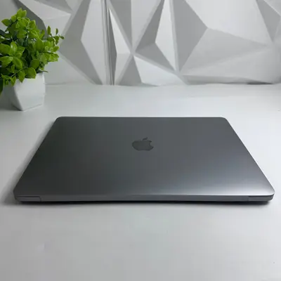Macbook Air (13.3-inch, M1, 2020) 7-Core GPU, 8GB, 256GB SSD - Thumbnail 4