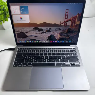 Macbook Air (13.3-inch, M1, 2020) 7-Core GPU, 8GB, 256GB SSD - Thumbnail 9