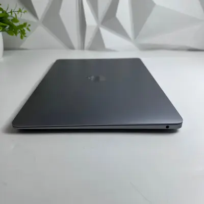 Macbook Air (13.3-inch, M1, 2020) 8-Core GPU, 8GB, 512GB SSD *Please READ* - Thumbnail 2