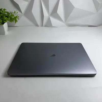Macbook Air (13.3-inch, M1, 2020) 8-Core GPU, 8GB, 512GB SSD *Please READ* - Thumbnail 5