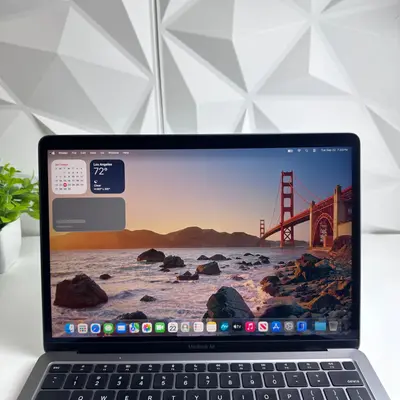 Macbook Air (13.3-inch, M1, 2020) 8-Core GPU, 8GB, 512GB SSD *Please READ* - Thumbnail 9