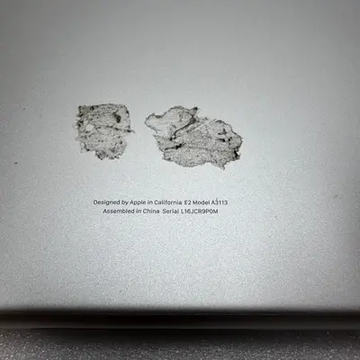 Macbook Air (13-inch, M3, 2024) 10-Core GPU, 16GB, 256GB SSD *Please READ* - Thumbnail 6