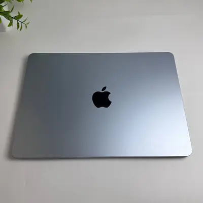MacBook Air (13-inch, M5) 8-Core GPU, 16GB, 512GB SSD, Sky Blue - Thumbnail 2