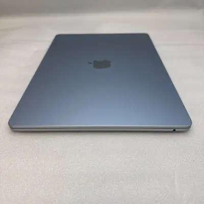 MacBook Air (15-inch, M5) 10-Core GPU, 16GB, 1TB SSD, Sky Blue - Thumbnail 3