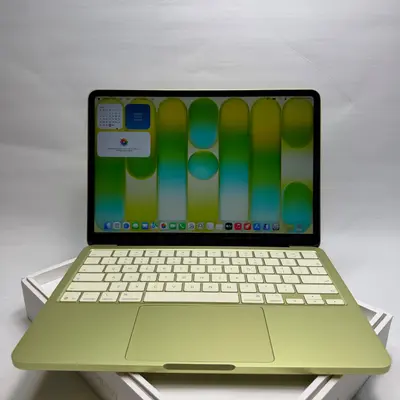 Macbook Neo (13-inch, A18 Pro) 5-Core GPU, 8GB, 512GB SSD, Citrus - Thumbnail 7
