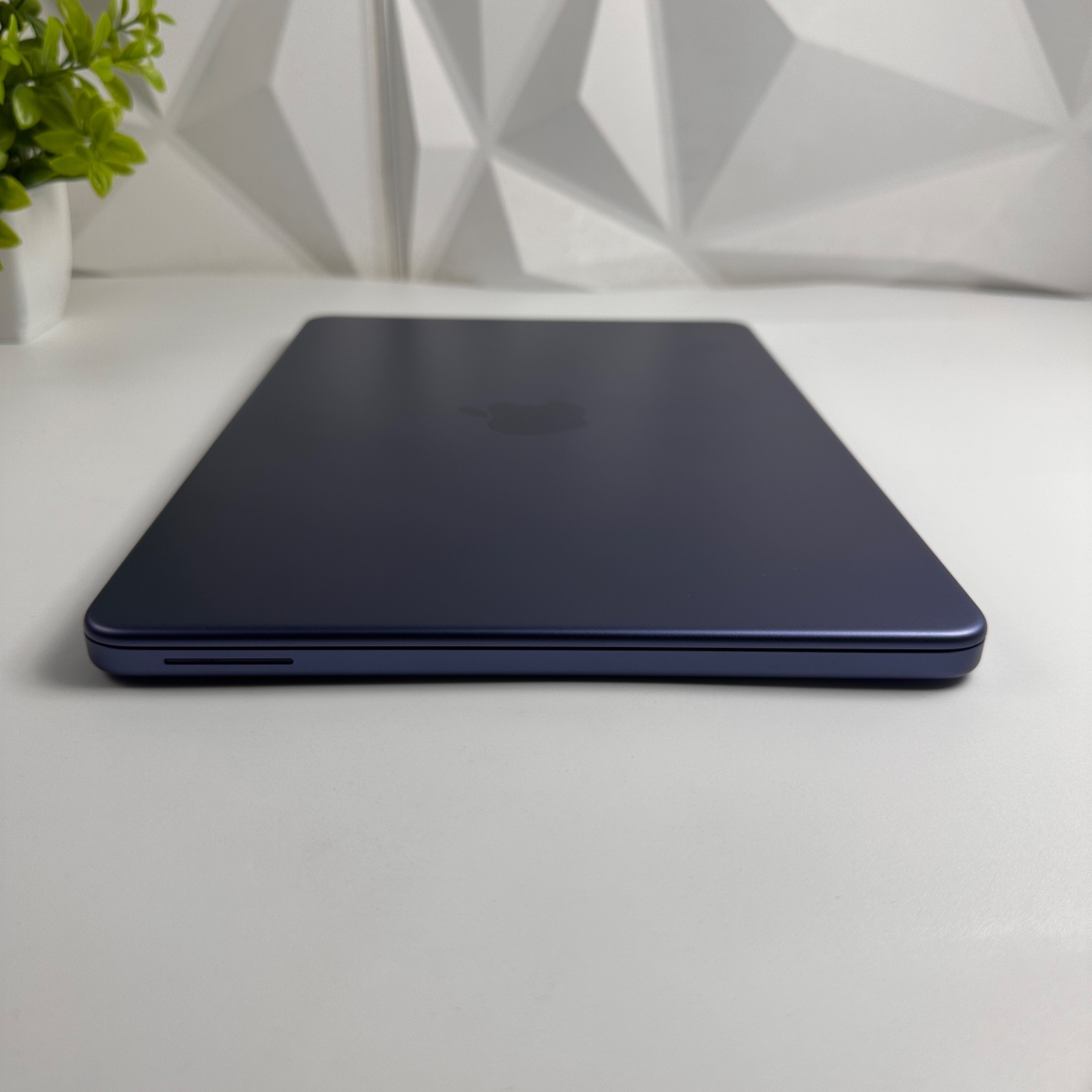 Macbook Neo (13-inch, A18 Pro) | New Open Box | TamDo.us