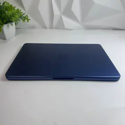 Macbook Neo (13-inch, A18 Pro) 5-Core GPU, 8GB, 512GB SSD - Indigo - Thumbnail 6