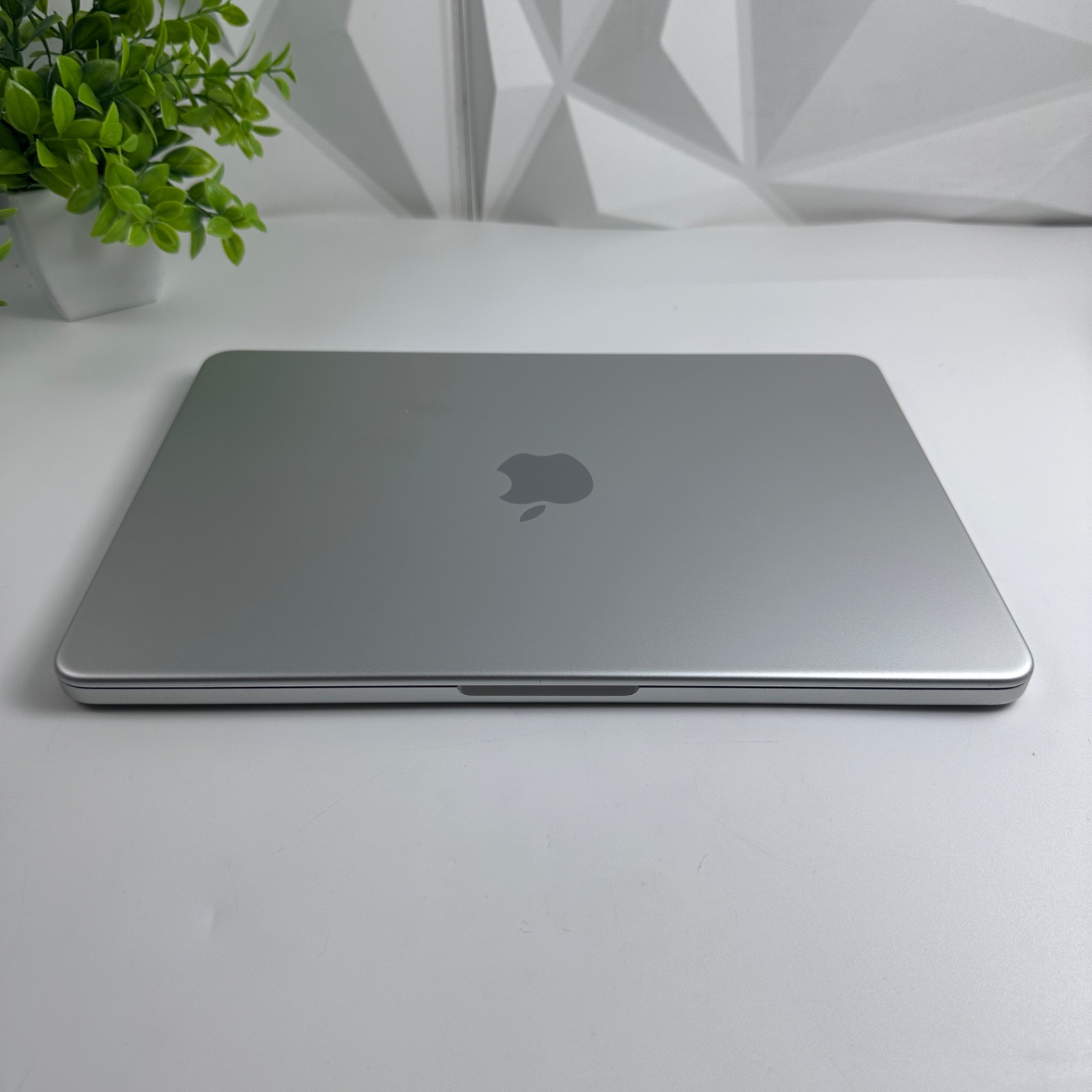 Macbook Neo (13-inch, A18 Pro) | Excellent | TamDo.us