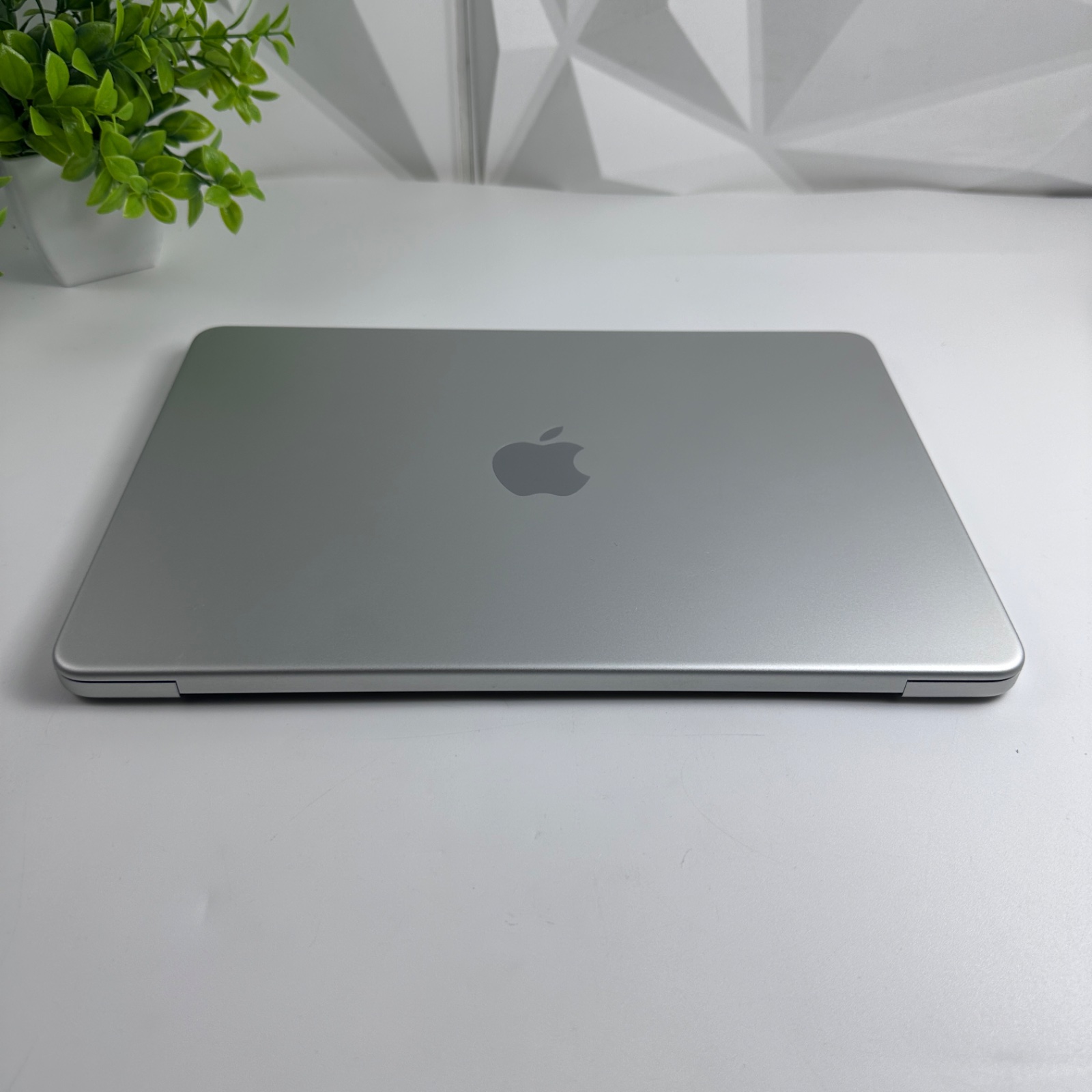 Macbook Neo (13-inch, A18 Pro) | Excellent | TamDo.us
