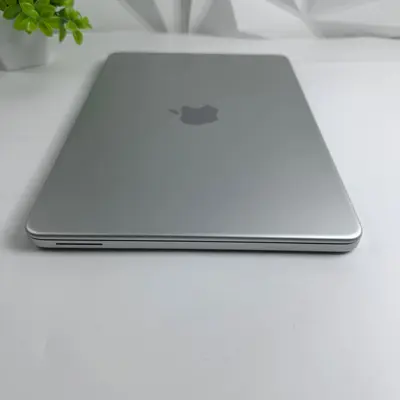 Macbook Neo (13-inch, A18 Pro) 5-Core GPU, 8GB, 512GB SSD, Silver - Thumbnail 5
