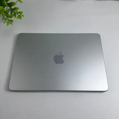 Macbook Neo (13-inch, A18 Pro) 5-Core GPU, 8GB, 512GB SSD, Silver - Thumbnail 3