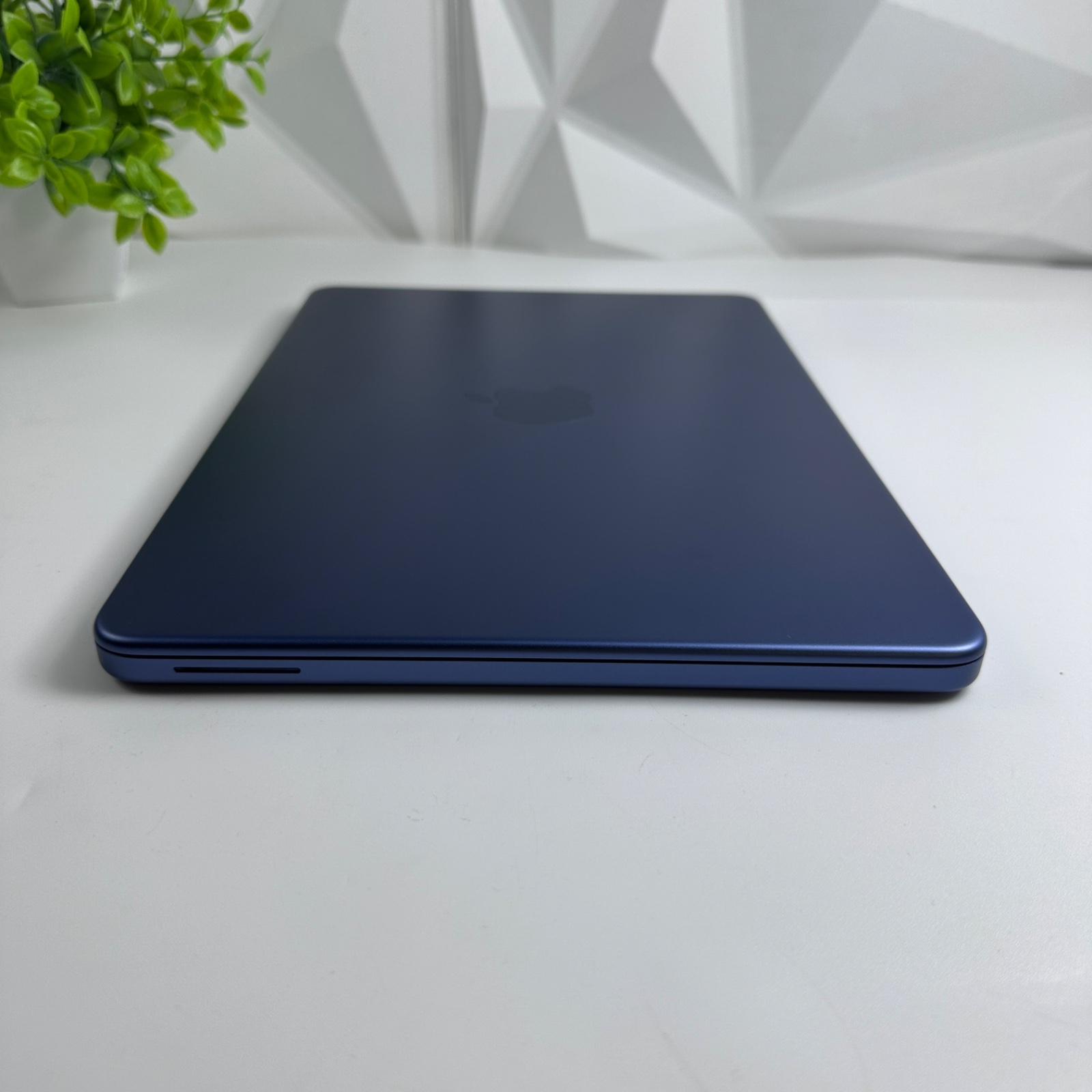 Macbook Neo (13-inch, A18 Pro) | Excellent | TamDo.us
