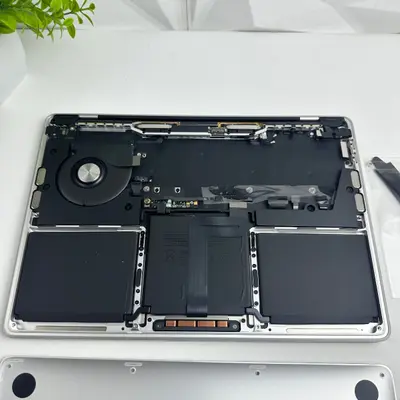 MacBook Pro (13-inch, 2020, A2289) | Full Parts Replacement (NO MAINBOARD) - Thumbnail 7