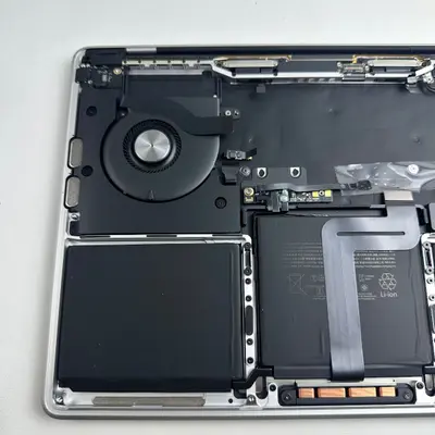 MacBook Pro (13-inch, 2020, A2289) | Full Parts Replacement (NO MAINBOARD) - Thumbnail 10