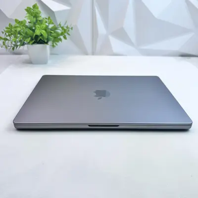 Macbook Pro (14-inch, 2021) M1 Pro, 16-Core GPU, 32GB, 512GB SSD *Pls READ* - Thumbnail 4