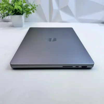 Macbook Pro (14-inch, 2021) M1 Pro, 16-Core GPU, 32GB, 512GB SSD *Pls READ* - Thumbnail 3