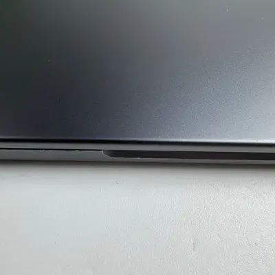 MacBook Pro (14-inch, Apple M5, 2025) 10-Core GPU, 16GB, 1TB SSD, Space Black - Thumbnail 9