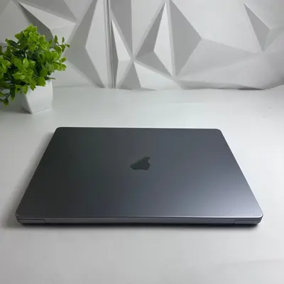 MacBook Pro (14-inch, M2 Pro, 2023) 19-Core GPU, 32GB, 512GB SSD *Please READ* - Thumbnail 6