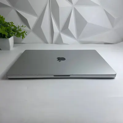 Macbook Pro (16-inch, M1 Pro, 2021) 16-Core GPU, 32GB, 512GB SSD - Thumbnail 5