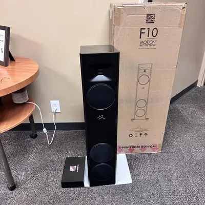 MartinLogan Motion F10 3-Way Floorstanding Speaker Dual 5.5” Woofers Gloss Black - Thumbnail 4