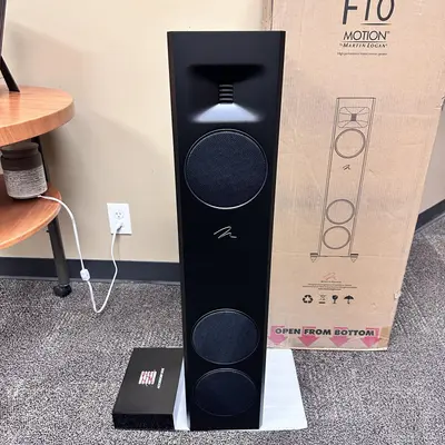 MartinLogan Motion F10 3-Way Floorstanding Speaker Dual 5.5” Woofers Gloss Black - Thumbnail 2
