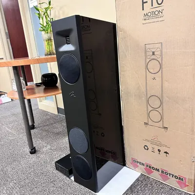 MartinLogan Motion F10 3-Way Floorstanding Speaker Dual 5.5” Woofers Gloss Black - Thumbnail 9