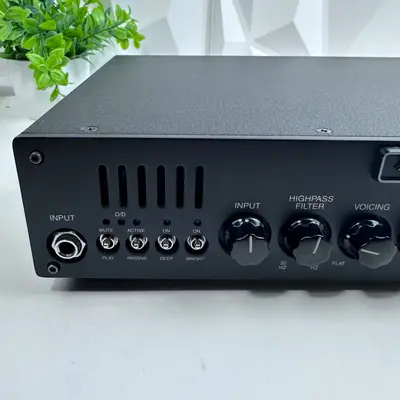 Mesa Boogie Subway D-800+ Lightweight 800-Watt Class D Bass Amplifier Head D8P - Thumbnail 3