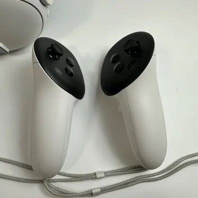 Meta Quest 3 512GB Breakthrough Mixed Reality VR Headset - Thumbnail 8