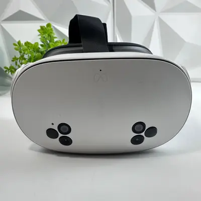 Meta Quest 3S 128GB VR Headset Model P97 All-In-One Mixed Reality Controllers - Thumbnail 2