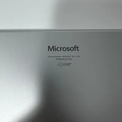 Microsoft Surface Laptop 13" Touch, Snapdragon X Plus, 16GB, 256GB SSD, Platinum - Thumbnail 10