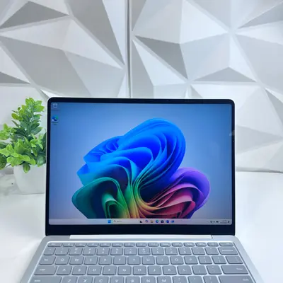 Microsoft Surface Laptop 7th Ed 2095 13" 2K Touch, Snapdragon X Plus, 16GB,256GB - Thumbnail 10