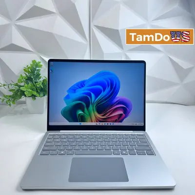 Microsoft Surface Laptop 7th Ed 2095 13" 2K Touch, Snapdragon X Plus, 16GB,256GB - Thumbnail 1