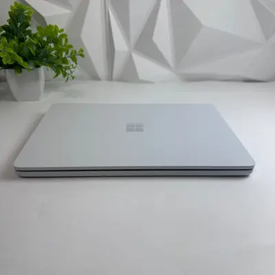 Microsoft Surface Laptop SE 11.6" Intel Celeron 8GB RAM, 128GB for School Office - Thumbnail 7
