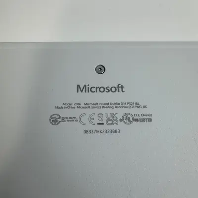 Microsoft Surface Laptop SE 11.6" Intel Celeron 8GB RAM, 128GB for School Office - Thumbnail 8