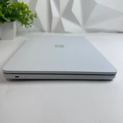 Microsoft Surface Laptop SE 11.6" Intel Celeron 8GB RAM, 128GB for School Office - Thumbnail 2