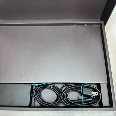 Microsoft Surface Pro 11th Ed 13", Snapdragon X Plus, 16GB, 512GB SSD + Keyboard - Thumbnail 8