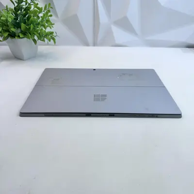 Microsoft Surface Pro 4 Tablet, 12.3" QHD Touch, i5-6300U, 4GB, 128GB *Pls READ* - Thumbnail 8