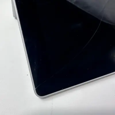 Microsoft Surface Pro 5 Model 1796 12.3" | i7-7660U | 8GB | 256GB SSD *PLS READ* - Thumbnail 5