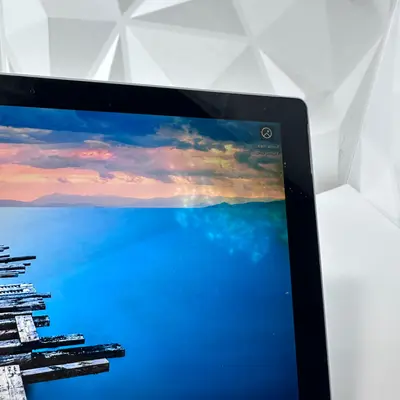 Microsoft Surface Pro 5 Model 1796 12.3" | i7-7660U | 8GB | 256GB SSD *PLS READ* - Thumbnail 10